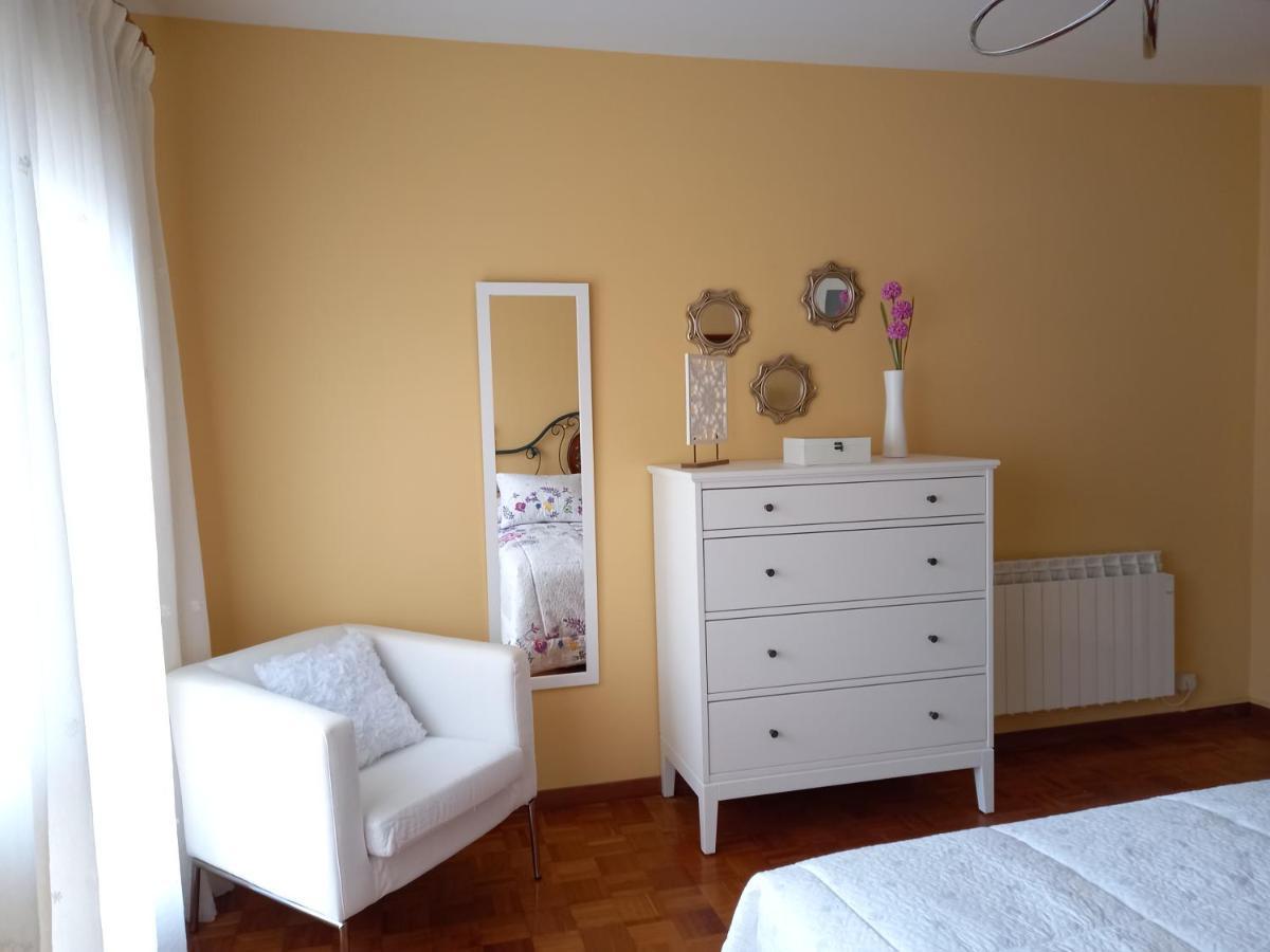 Ferienwohnung Piso Amplio A 100 M De La Playa Foz Exterior foto