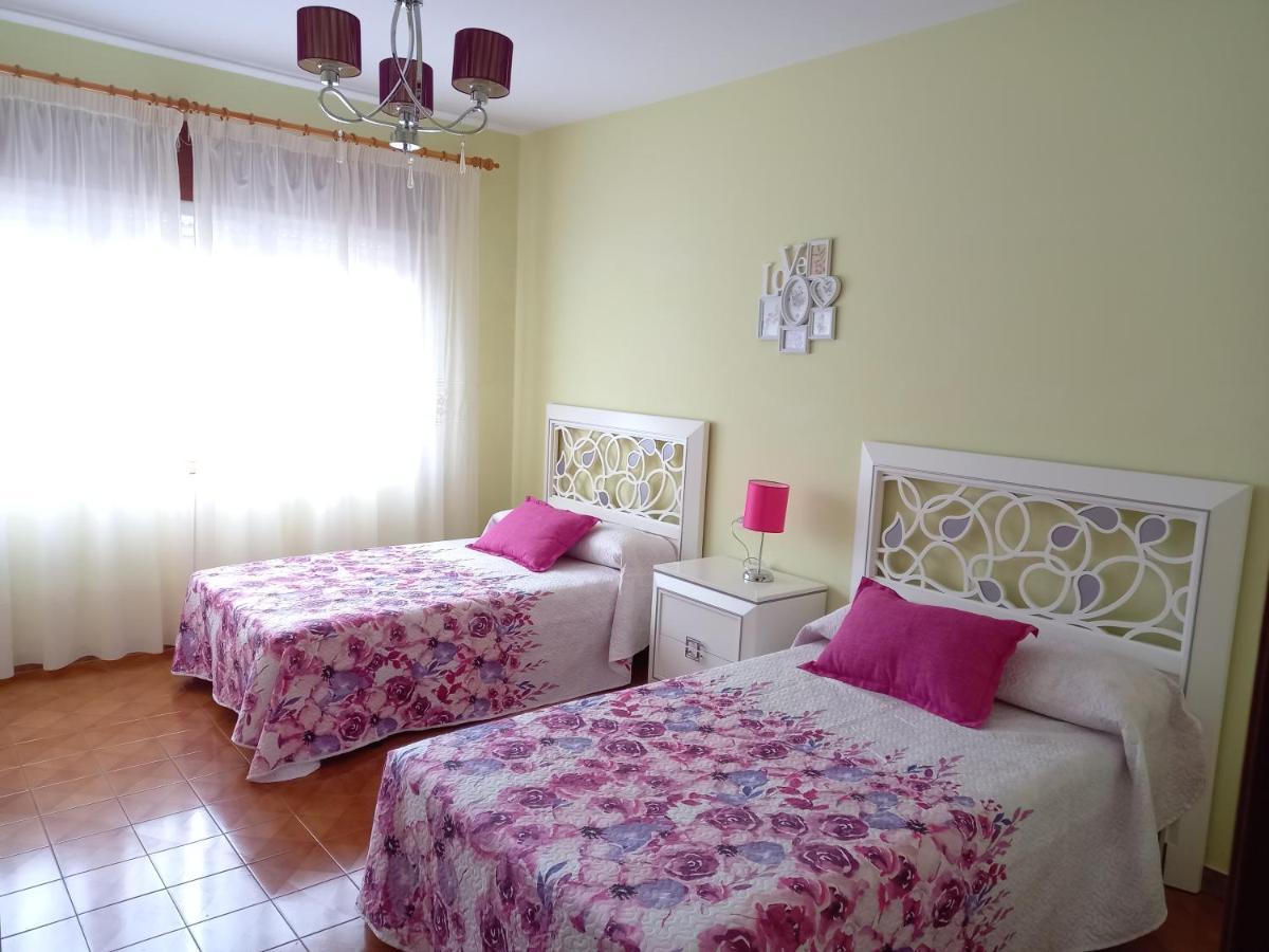 Ferienwohnung Piso Amplio A 100 M De La Playa Foz Exterior foto