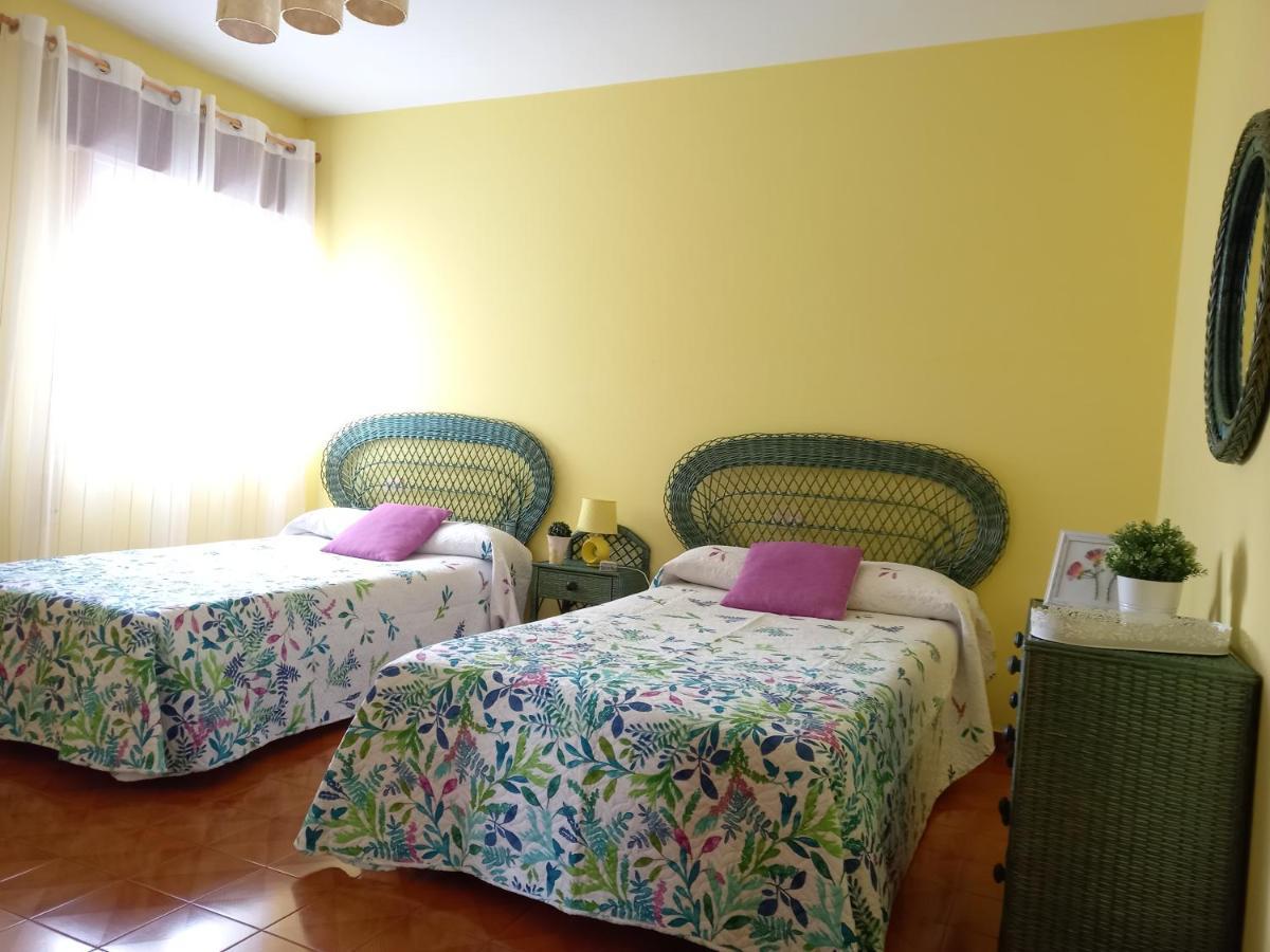 Ferienwohnung Piso Amplio A 100 M De La Playa Foz Exterior foto